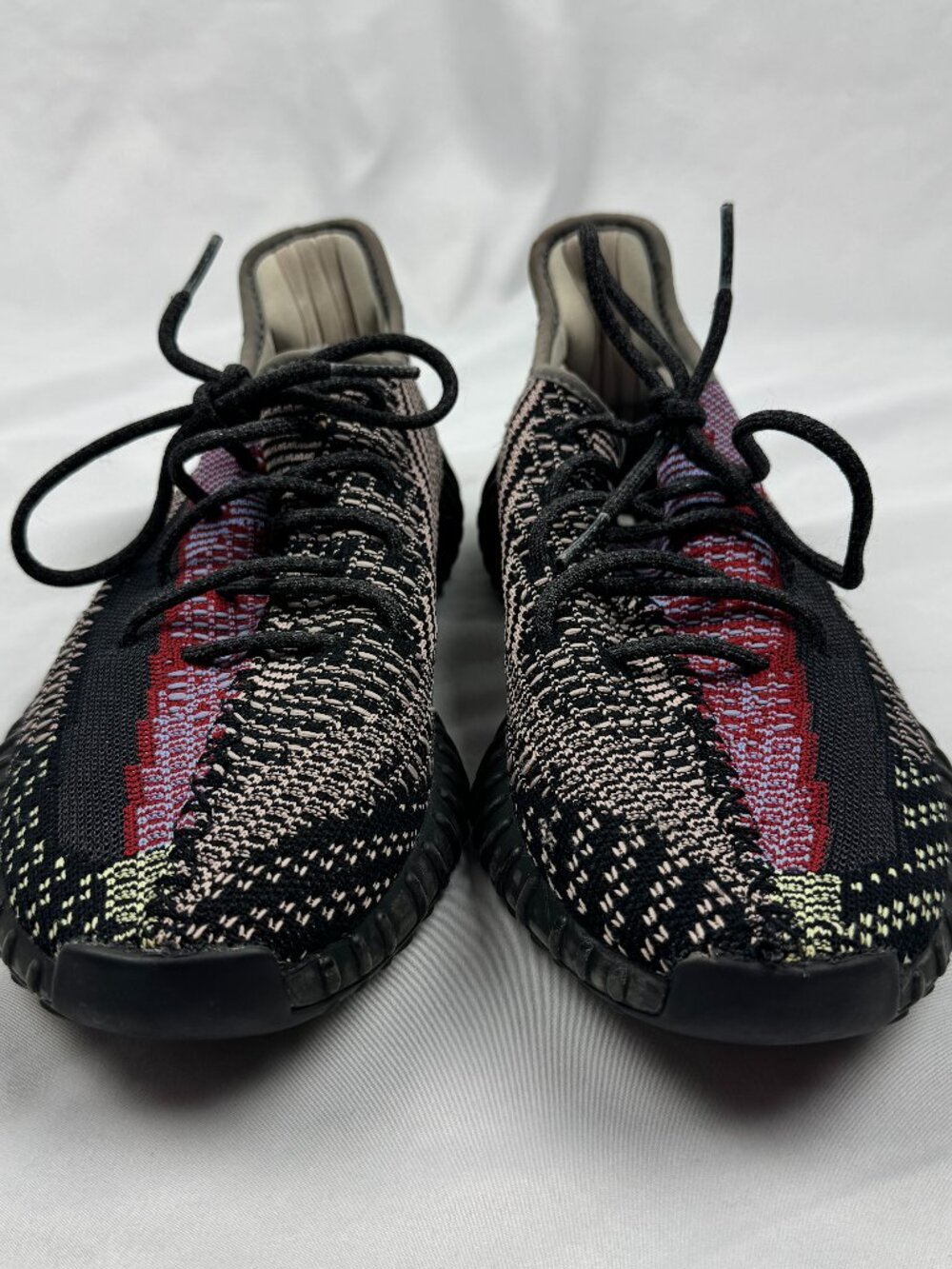 Adidas Mens Yeezy Boost 350 V2 Yecheil Non Reflective Size 11